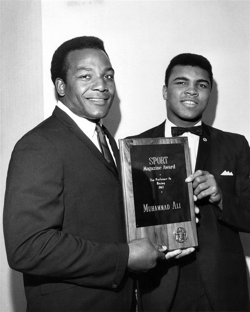 160605-muhammad-ali-jim-brown-mn-0950_b155a7de7e64fe163925a0a666fb0703.nbcnews-ux-2880-1000